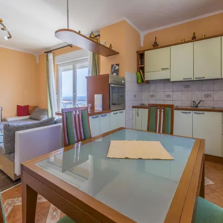 Appartement Norbert Novi Vinodolski